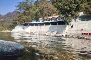creekside-camping-in-rishikesh